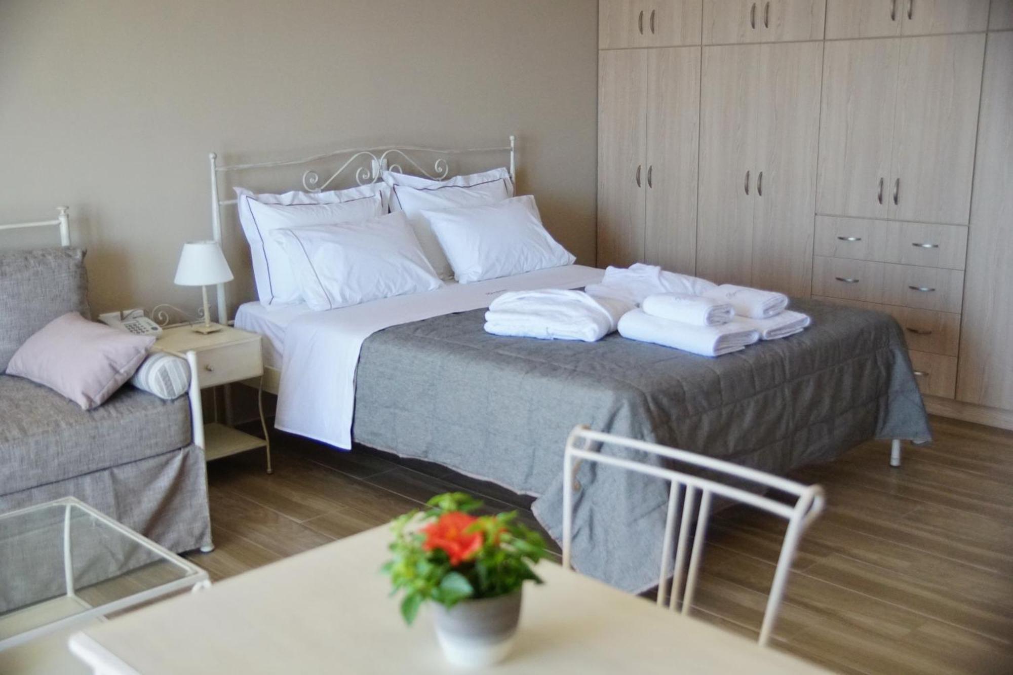 Treanto Nafpaktos Boutique Hotel Номер фото